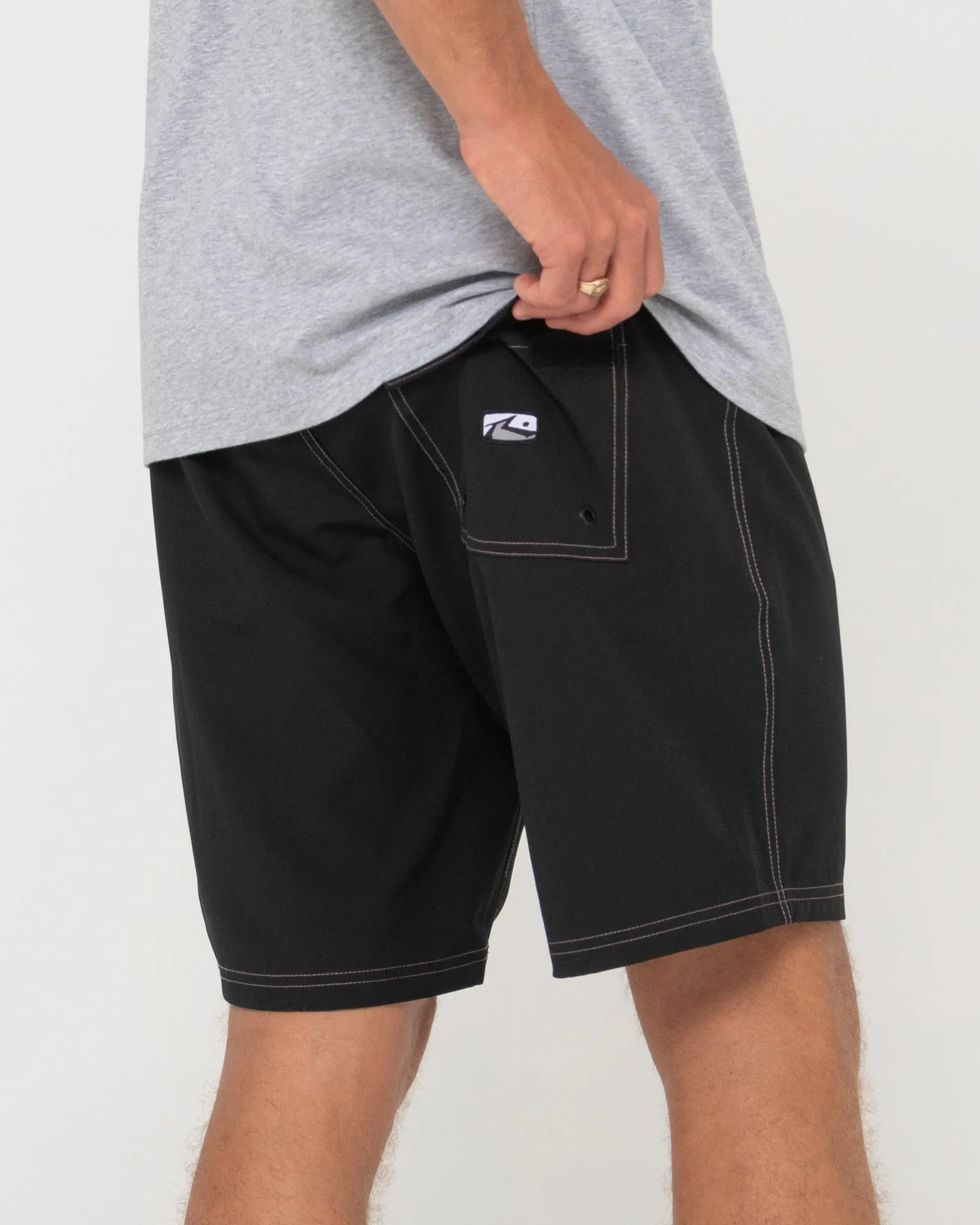 Short Rusty Burnt Rubber Fitted Boardshort* Coal